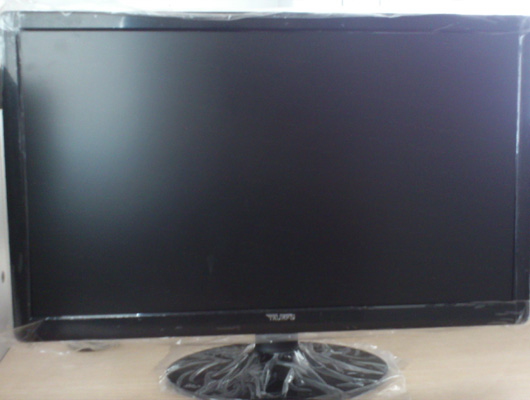 Trumps 23.6-inch LCD monitor