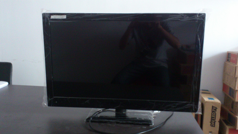 Trumps 32-inch LED TV